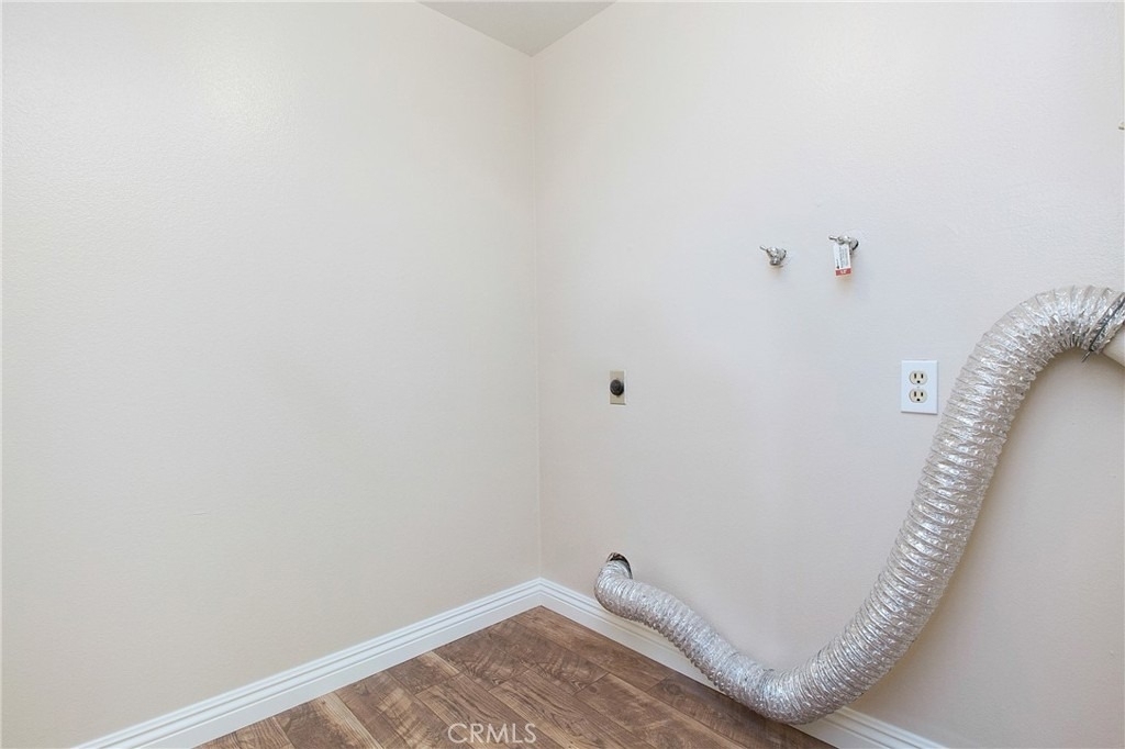 356 Mountain Court - Photo 8