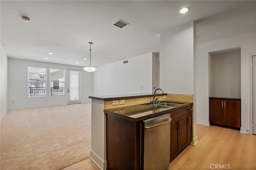 2349 Jefferson - Photo 6