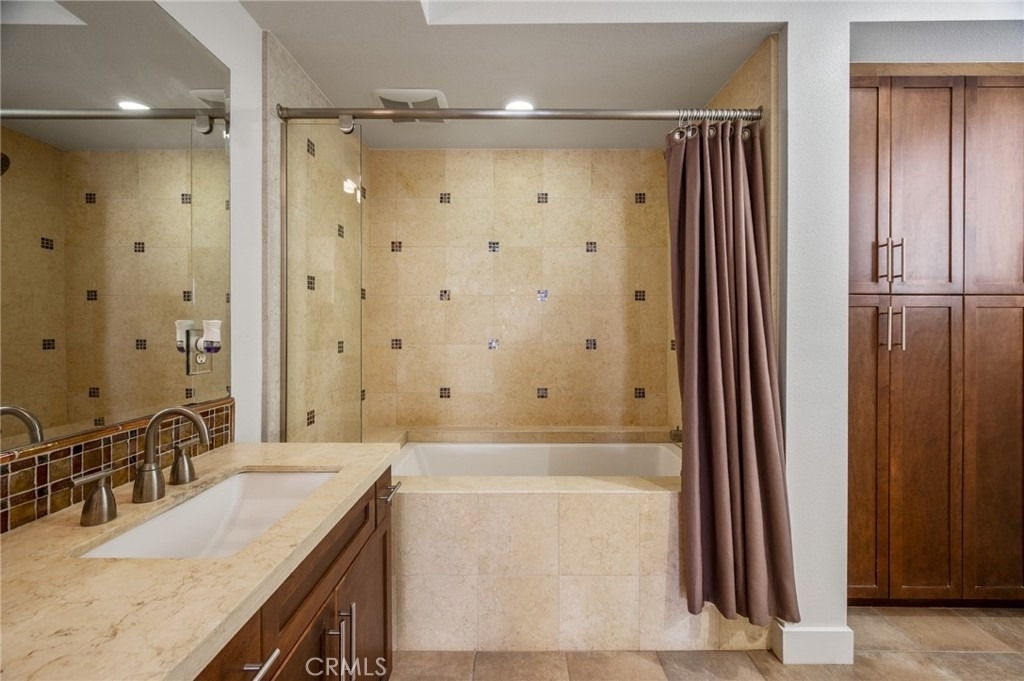 2349 Jefferson - Photo 23