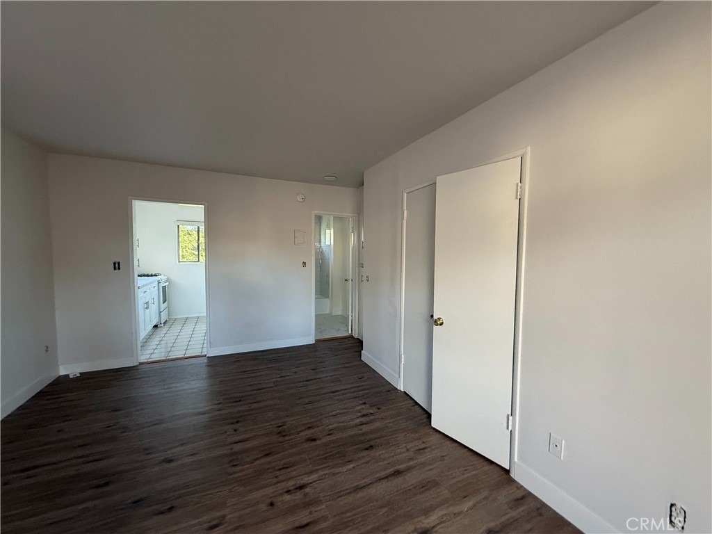 14154 Roscoe - Photo 2