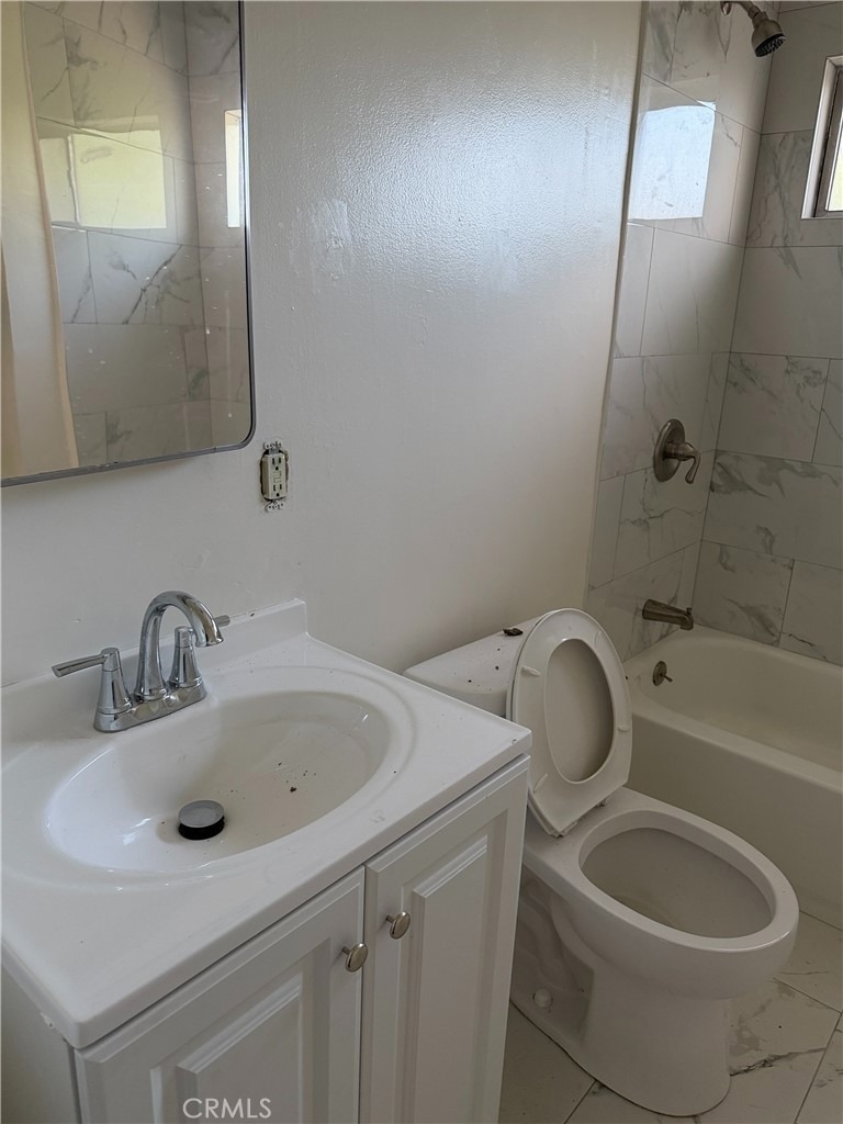 14154 Roscoe - Photo 7