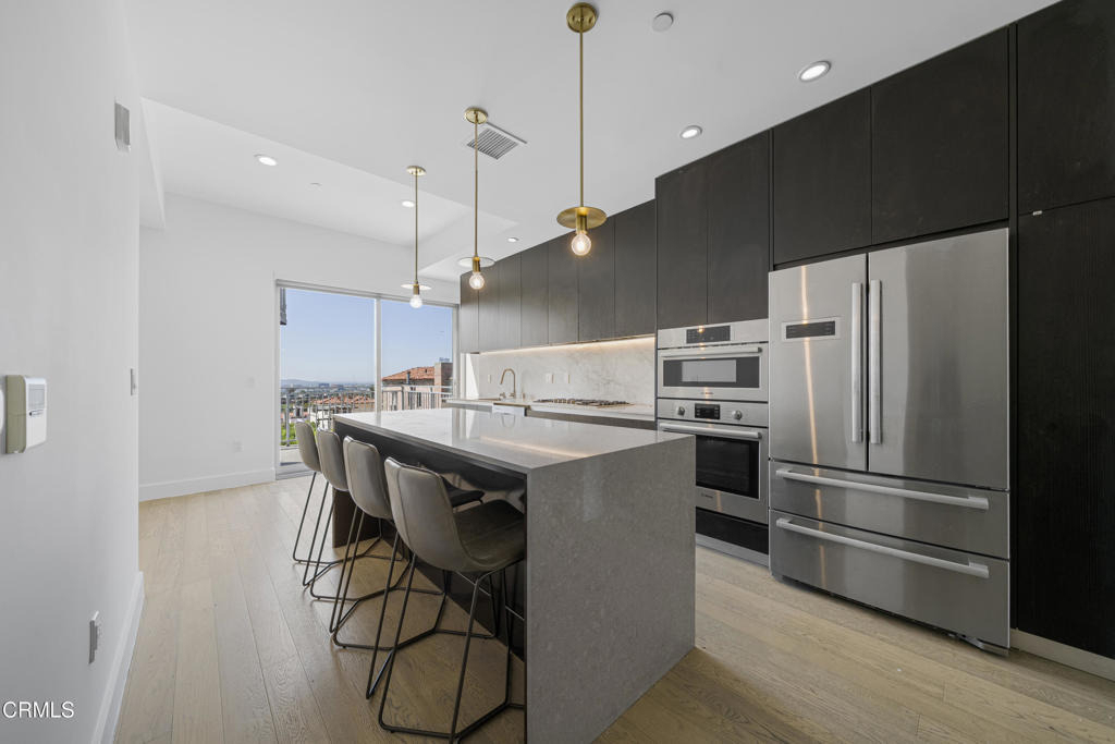 1345 Havenhurst - Photo 6