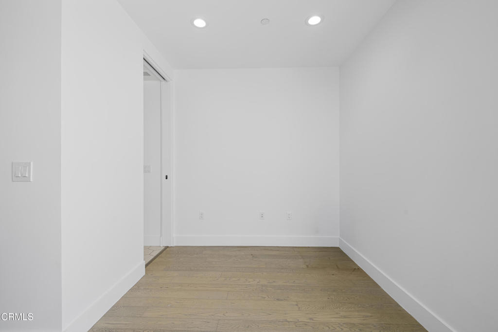 1345 Havenhurst - Photo 10