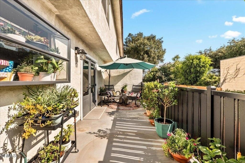 509 W Duarte Road - Photo 11