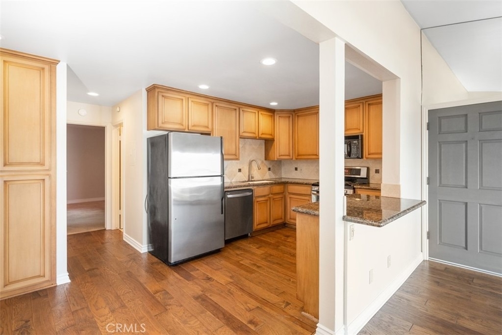 34121 Ruby Lantern - Photo 8