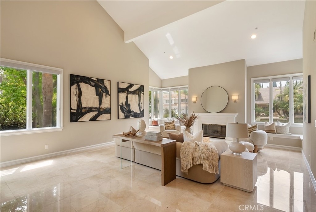 10711 Rockhurst Avenue - Photo 3
