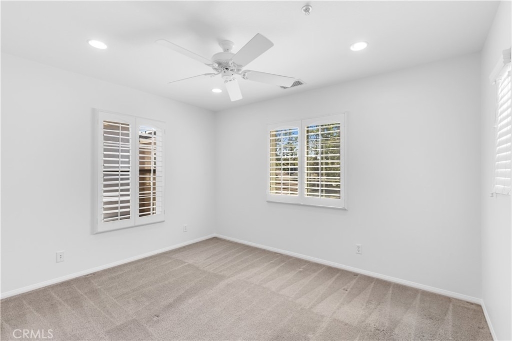 9 Fieldhouse - Photo 20