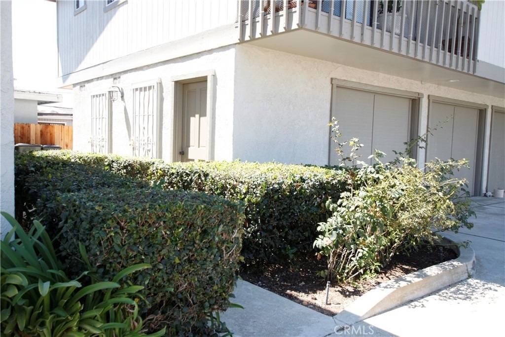 2383 Carlton Place - Photo 40