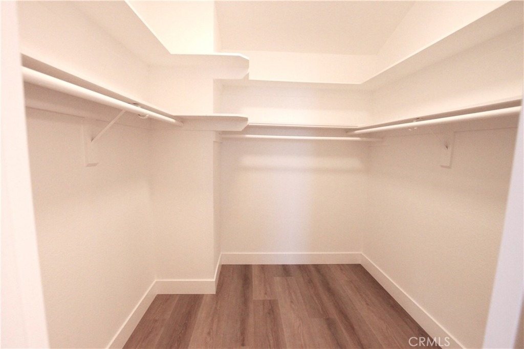 2383 Carlton Place - Photo 29