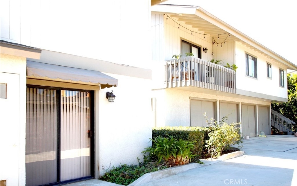 2383 Carlton Place - Photo 38