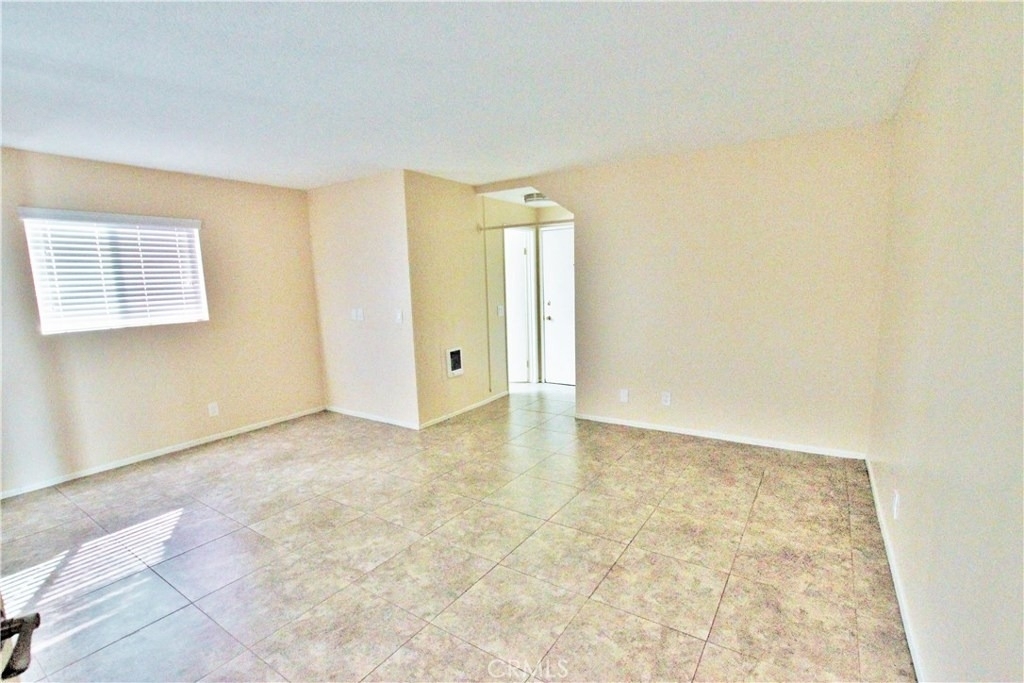 2383 Carlton Place - Photo 10