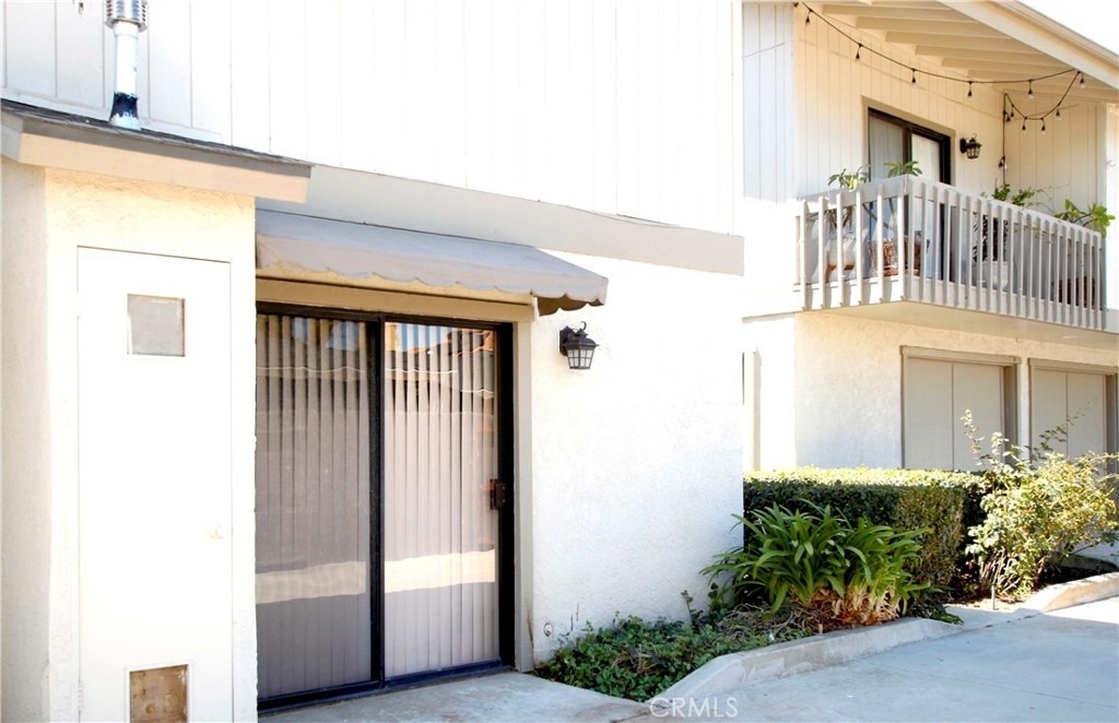 2383 Carlton Place - Photo 39