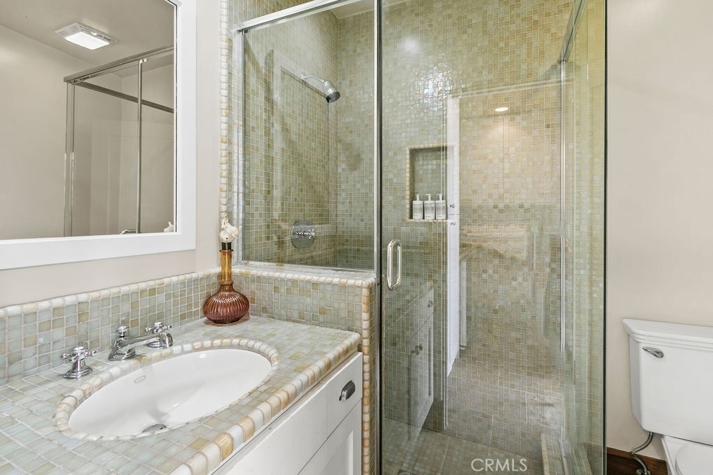 345 Emerald Bay - Photo 34