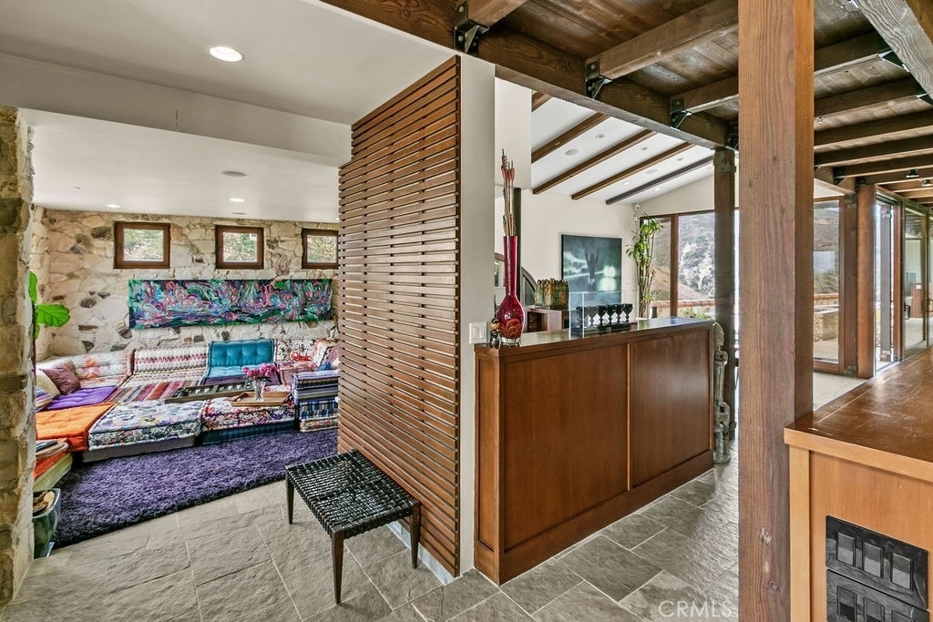 345 Emerald Bay - Photo 3