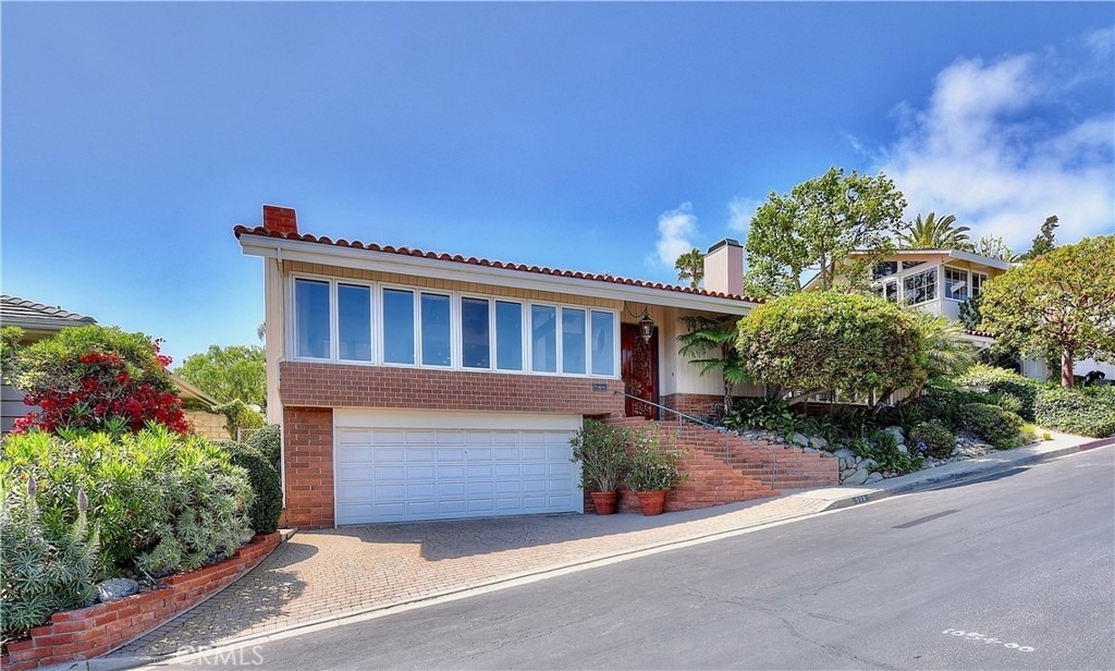 906 Emerald Bay - Photo 0