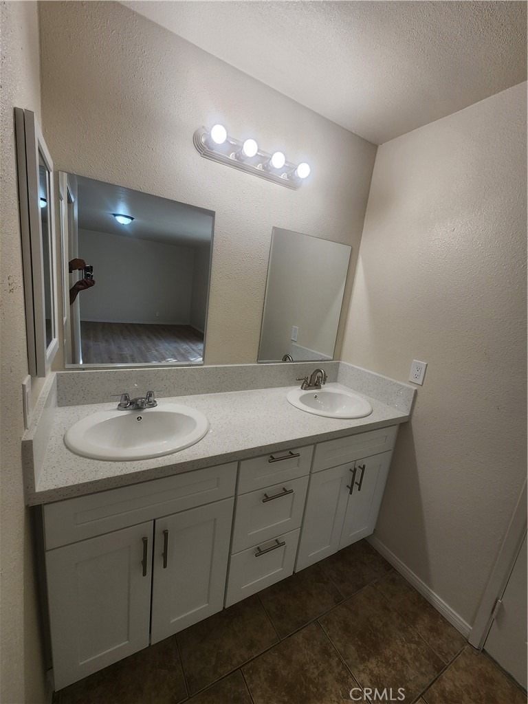 15071 Arlette Drive - Photo 14