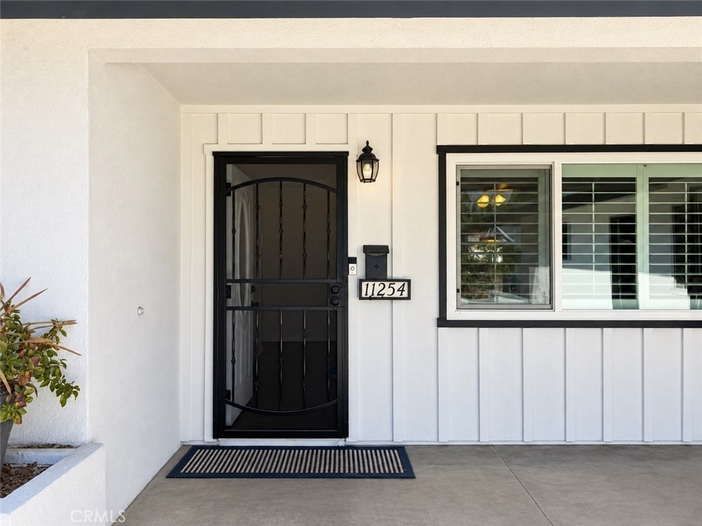11254 Bellaire Street - Photo 1