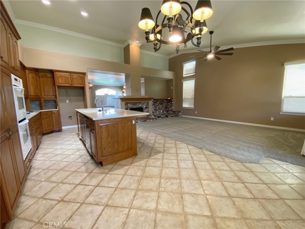 810 Clear Springs Drive - Photo 5