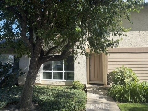 775 Hampshire Lane - Photo 0