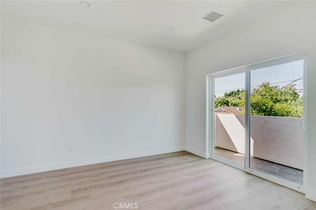 8312 Canterbury Avenue - Photo 8