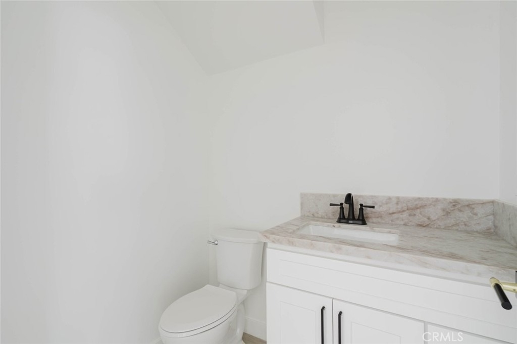 8312 Canterbury Avenue - Photo 17