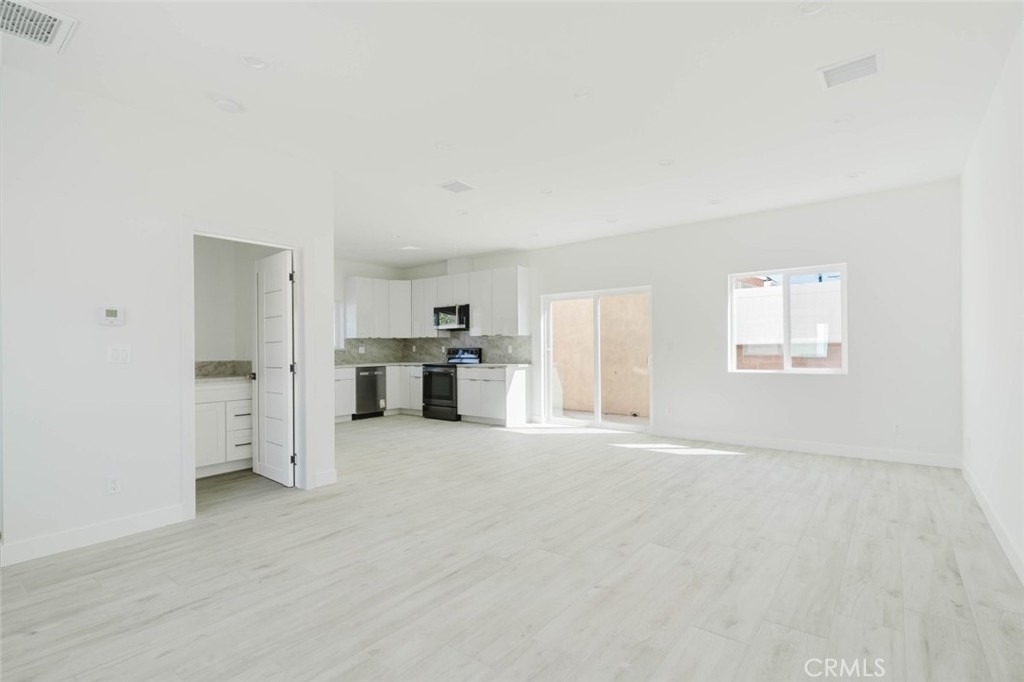 8312 Canterbury Avenue - Photo 1