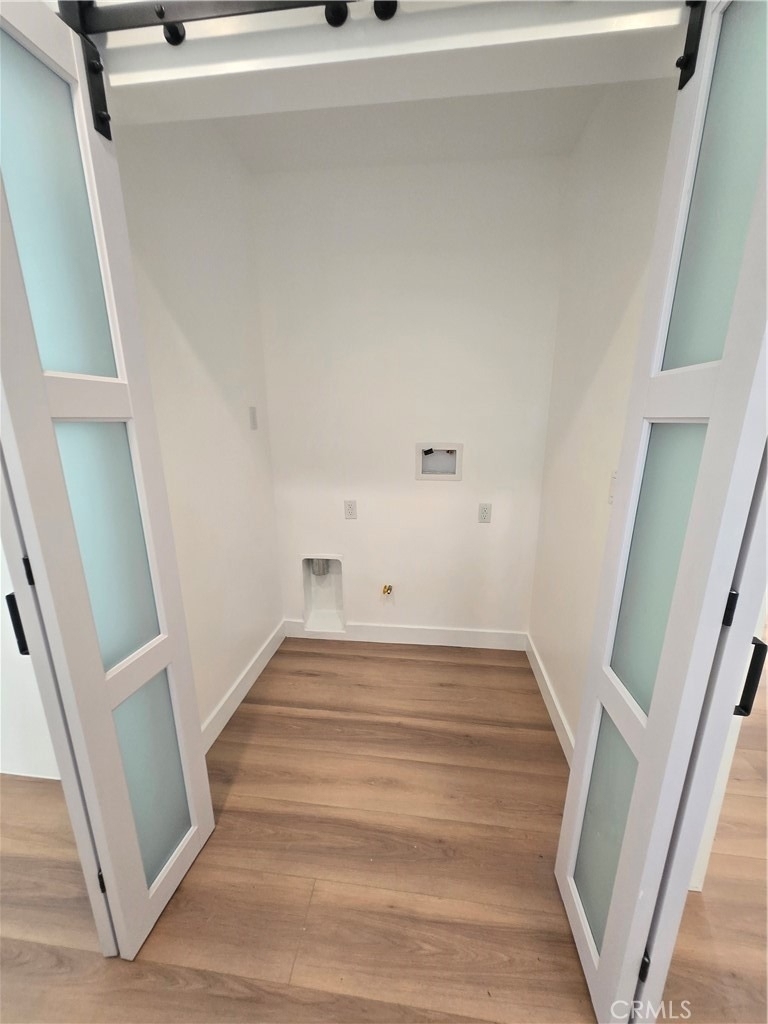 906 Estelle Avenue - Photo 8
