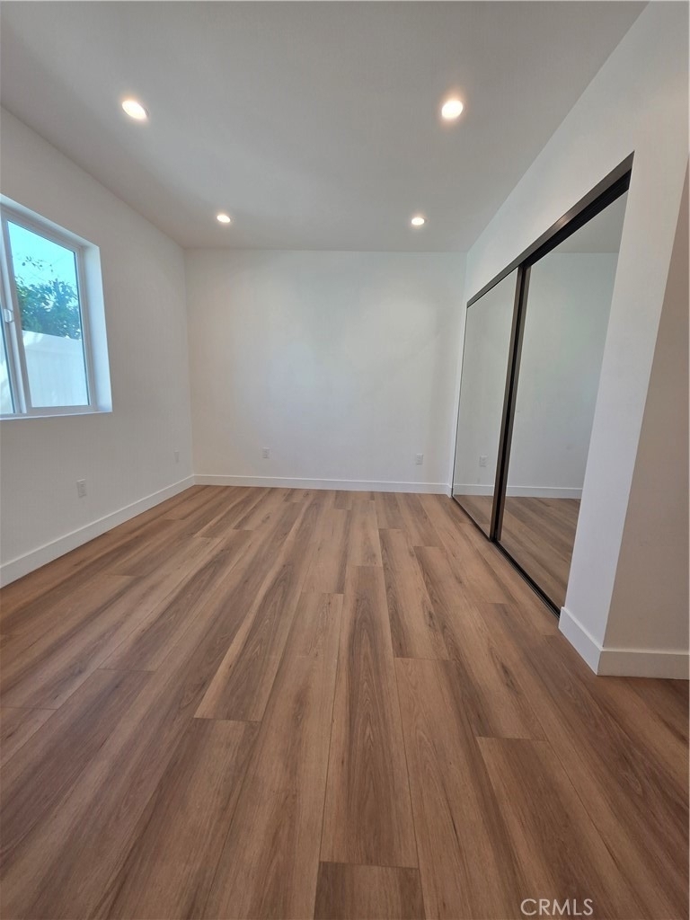 906 Estelle Avenue - Photo 12