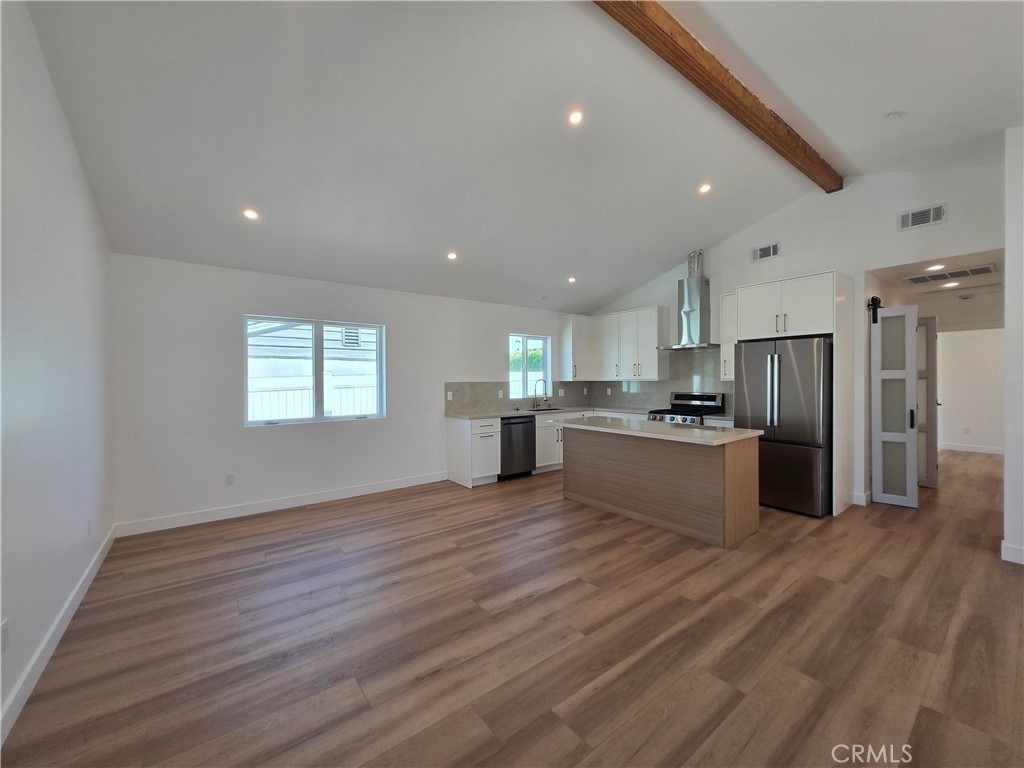 906 Estelle Avenue - Photo 4