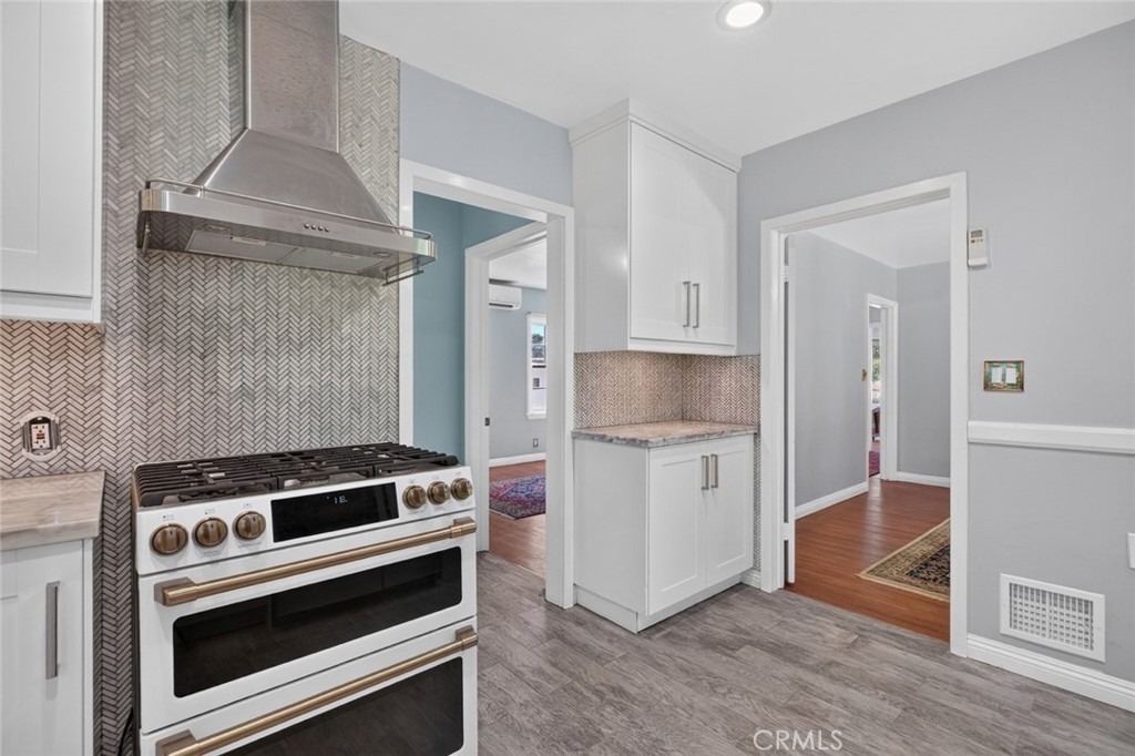 900 E Mountain - Photo 13