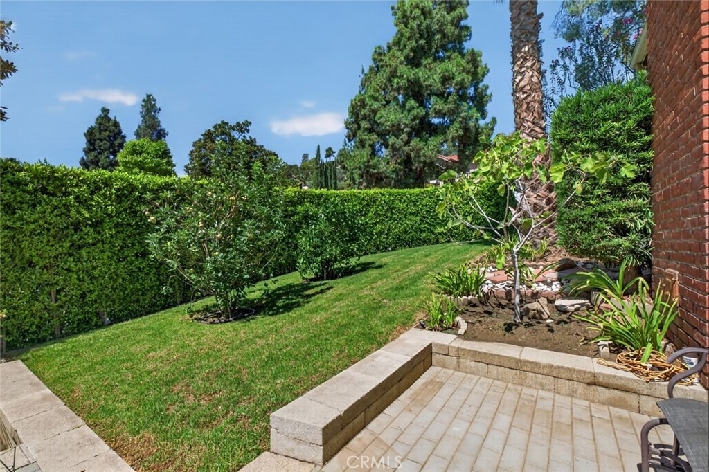 900 E Mountain - Photo 46