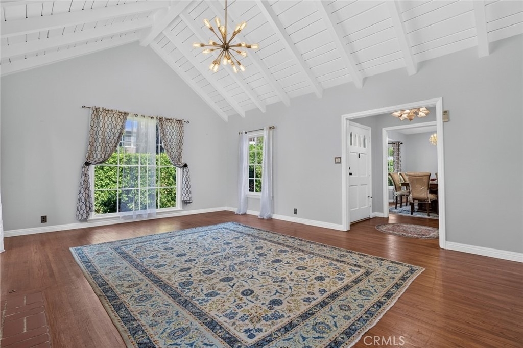 900 E Mountain - Photo 6