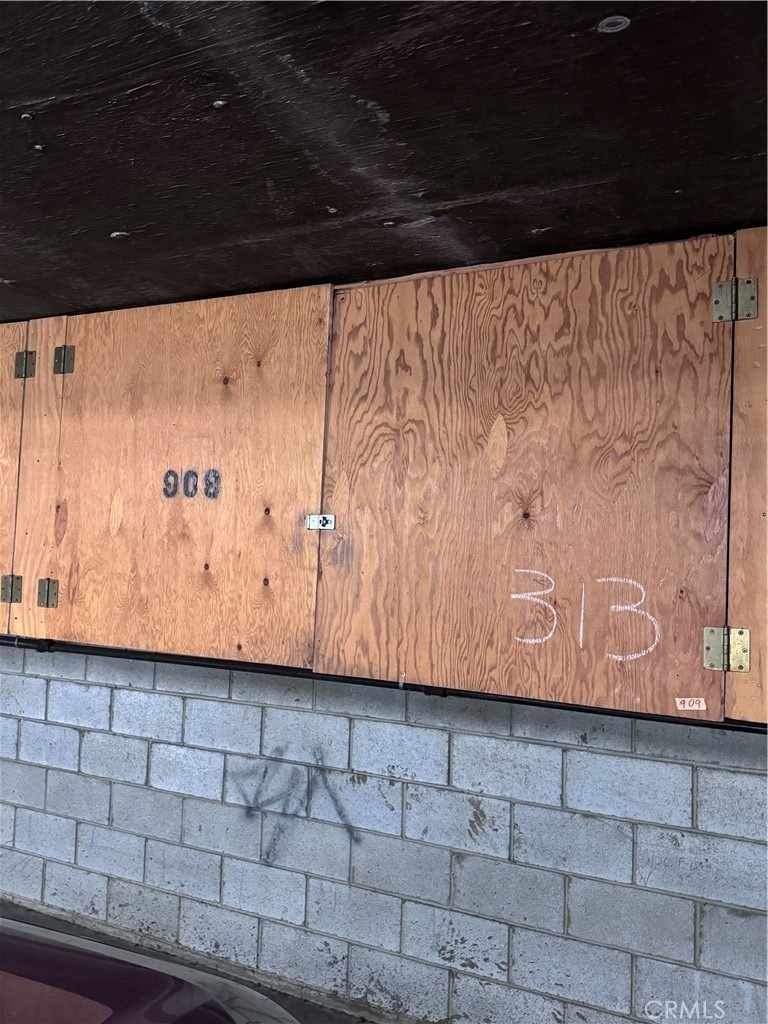 2905 Montrose Ave - Photo 28