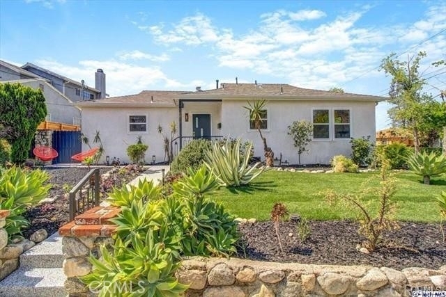 10811 Floralita Avenue - Photo 0