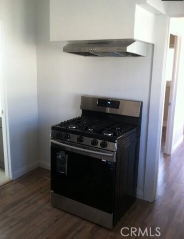 1348 W 22nd - Photo 4