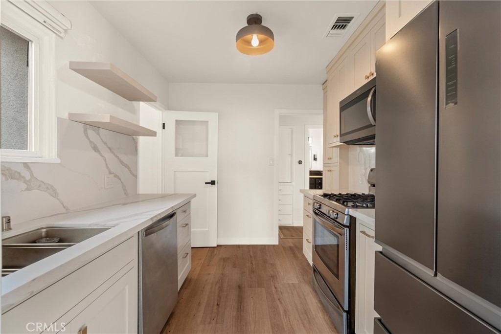 2083 Parnell Way - Photo 11