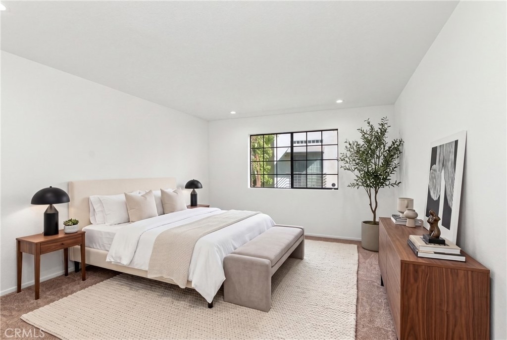 14115 Moorpark - Photo 8