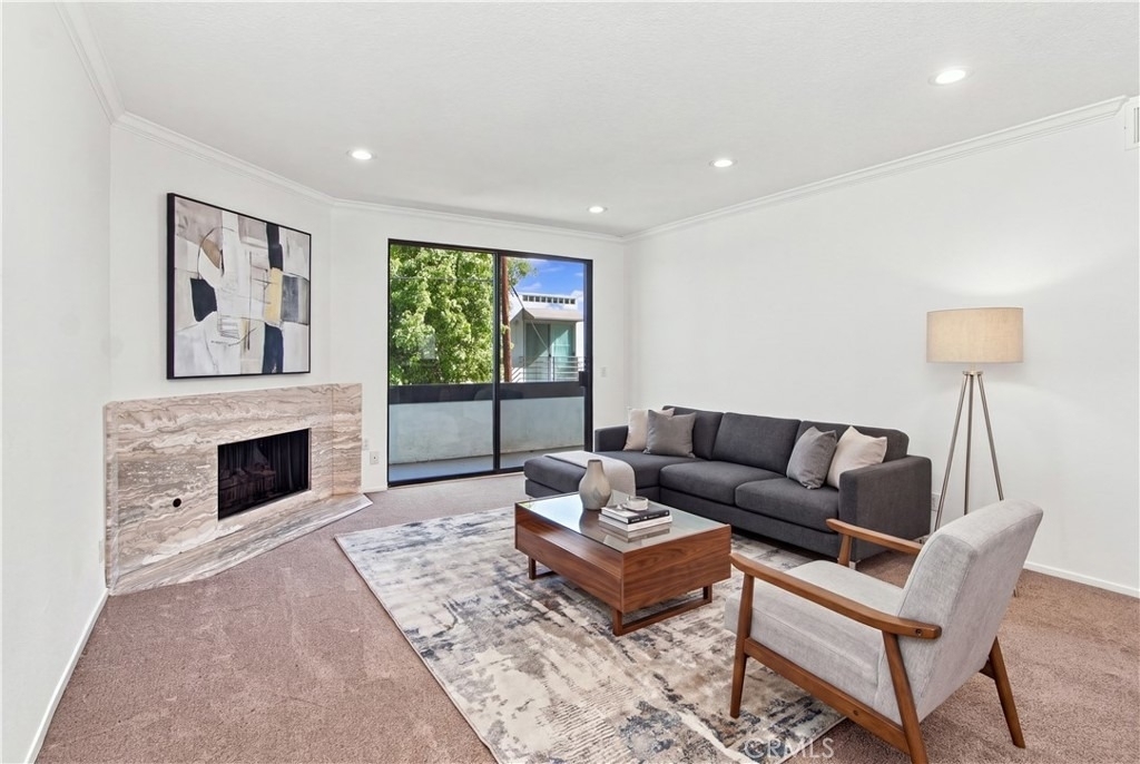 14115 Moorpark - Photo 0