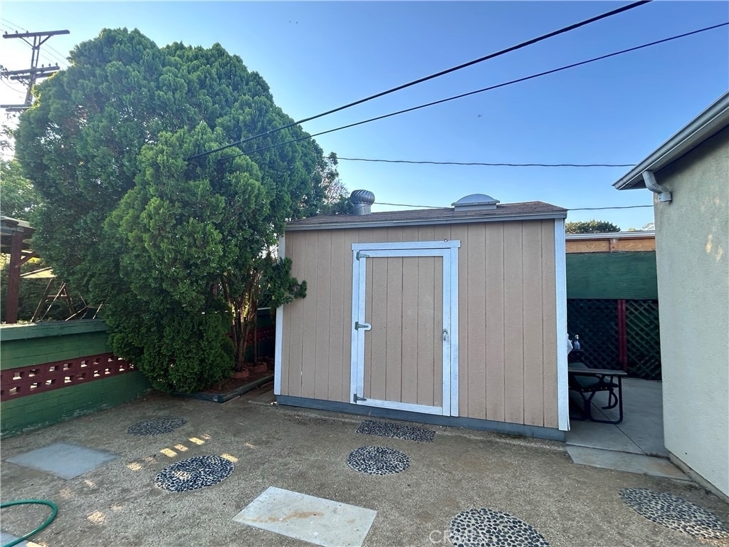 6217 Farmdale Avenue - Photo 25