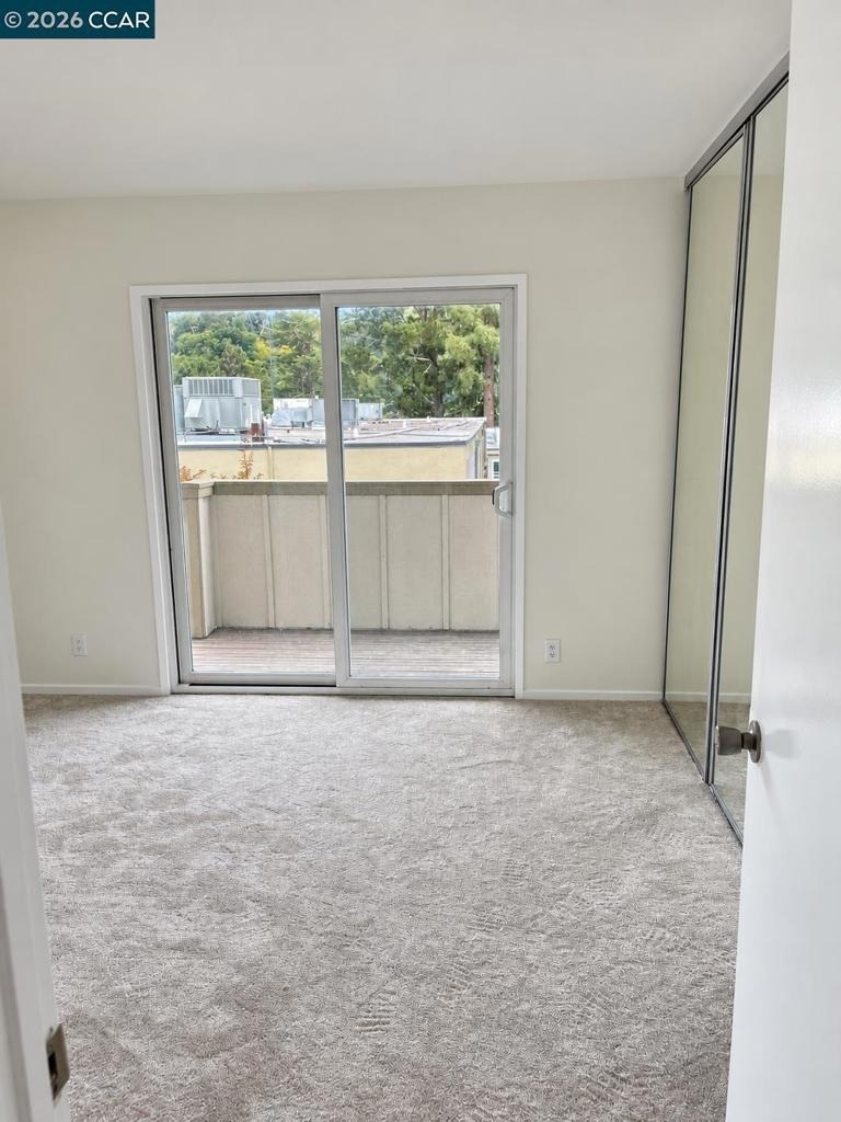 651 Moraga Rd - Photo 8