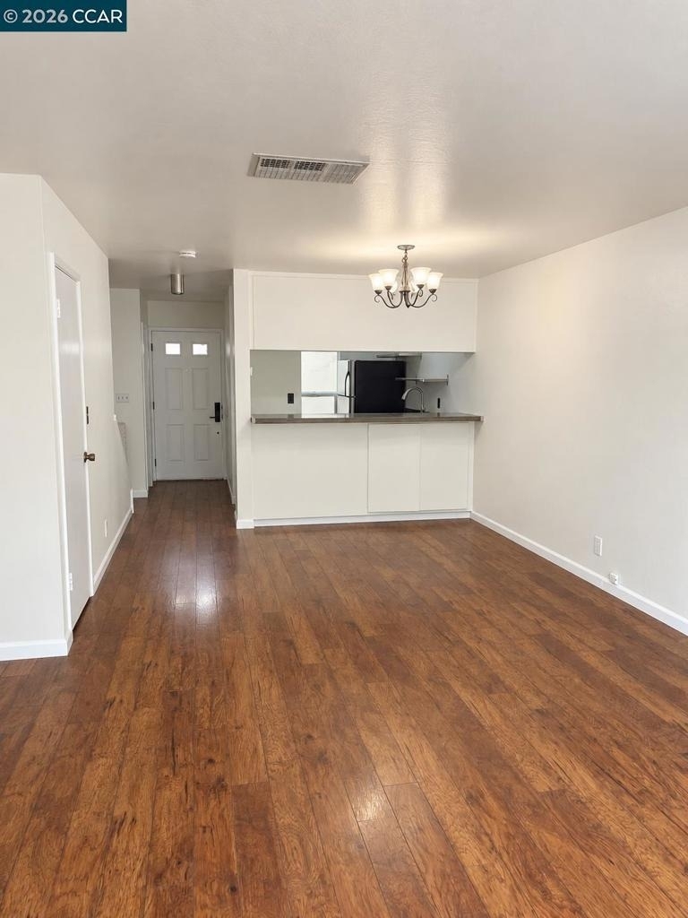 651 Moraga Rd - Photo 2