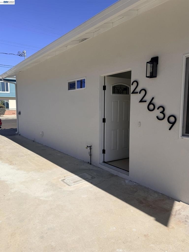 22639 6th St - Photo 4