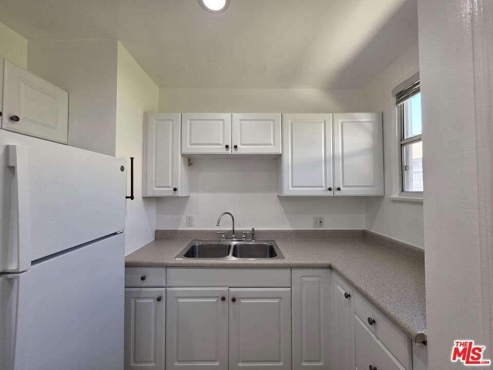 1430 Franklin Street - Photo 10