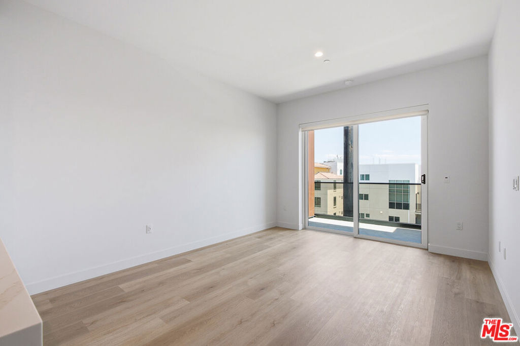 3555 Overland Avenue - Photo 6