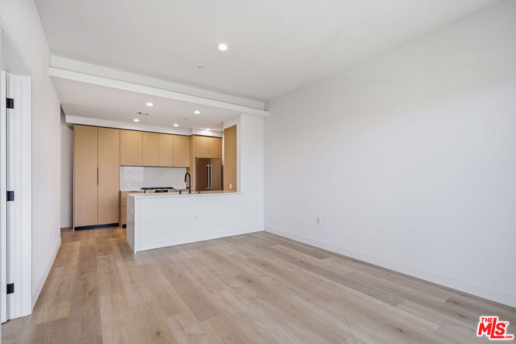 3555 Overland Avenue - Photo 7