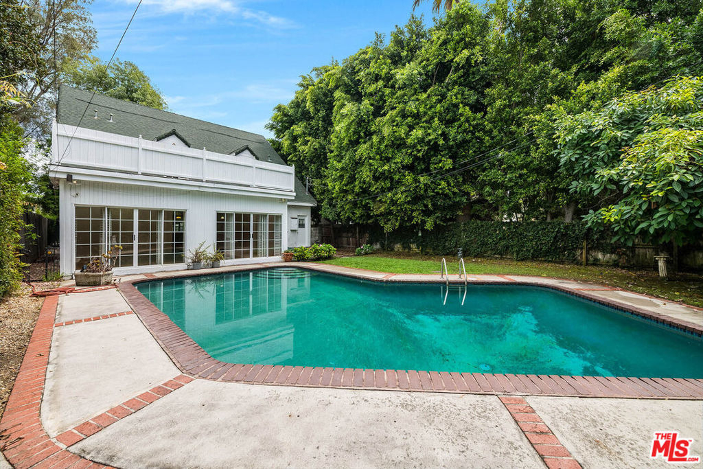 4309 Gentry Avenue - Photo 50