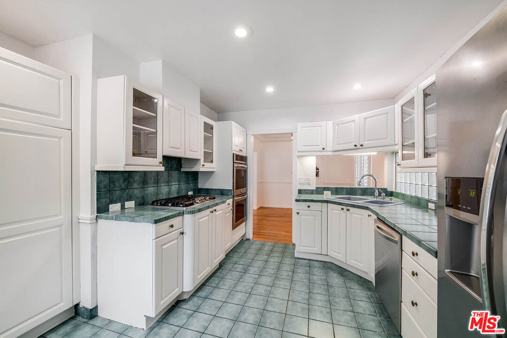 4309 Gentry Avenue - Photo 23