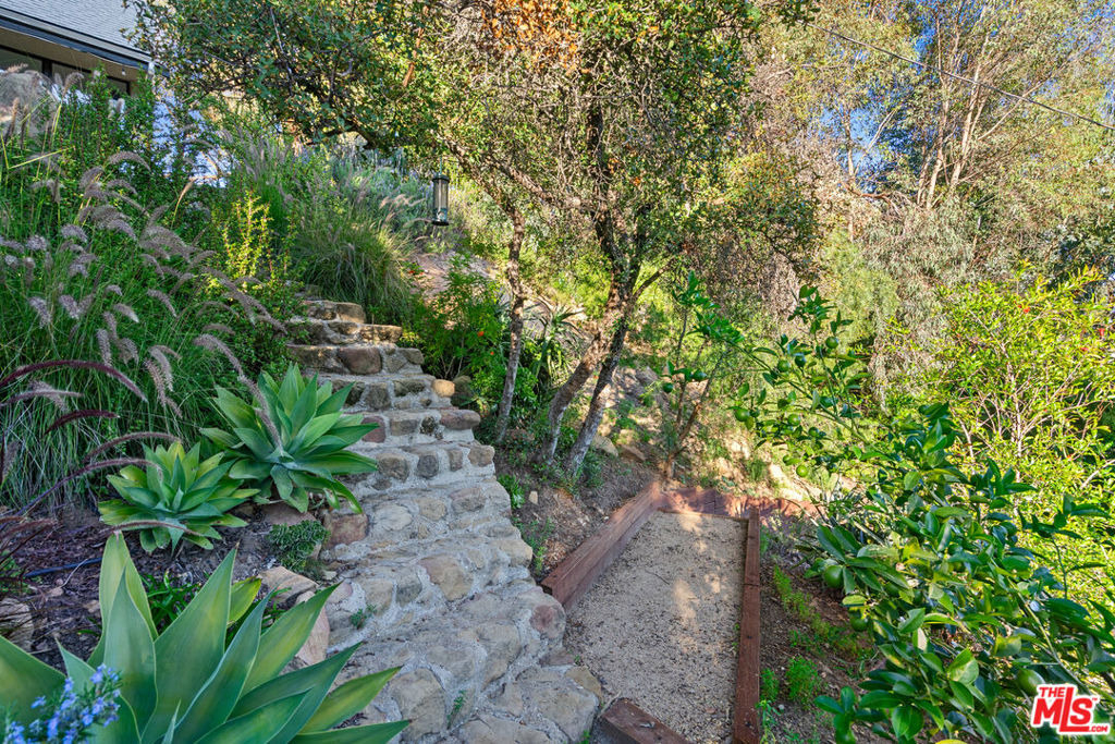 20784 Medley Lane - Photo 29
