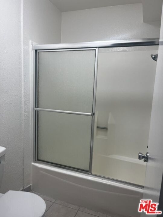10540 Balboa Boulevard - Photo 10