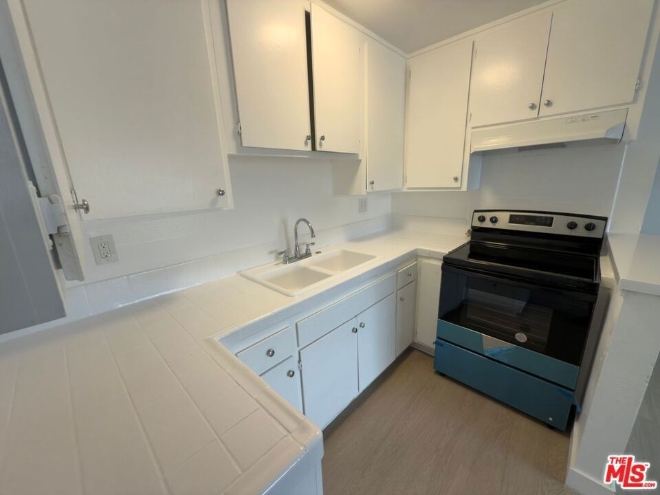 12634 Kalnor Avenue - Photo 6
